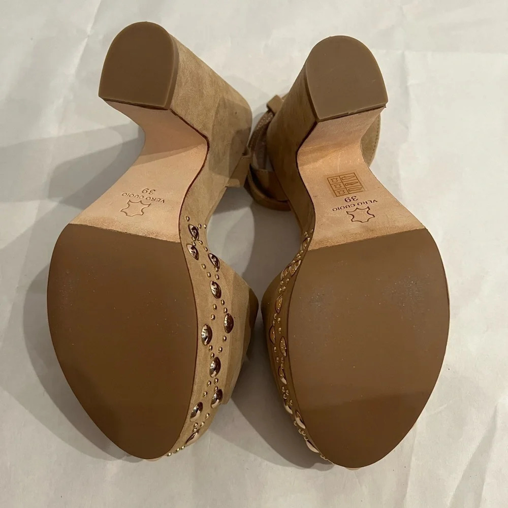 ITALIAN Julie Dee Platform Heels Beige Suede Women's Sz EU 39 US 9 NWB - Picture 8 of 10